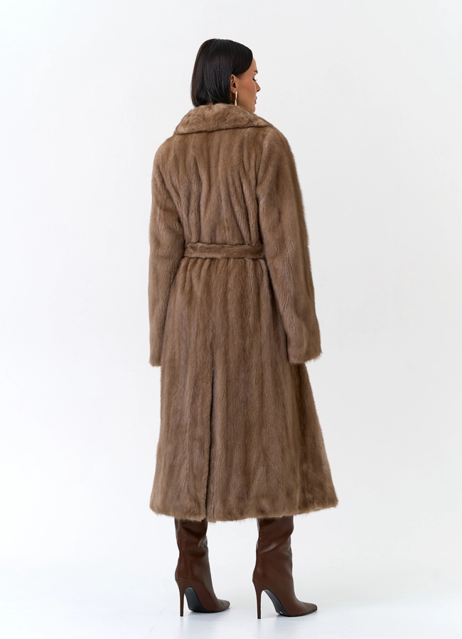 Женская шуба из меха норки с английским воротником модель № 33695 в кредит