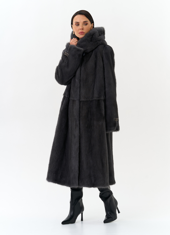 Женская шуба из меха норки с капюшоном модель № 32108 универмаг малина