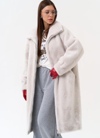 Женская шуба из эко меха с воротником стойкой