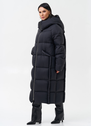 Женский пуховик с капюшоном 