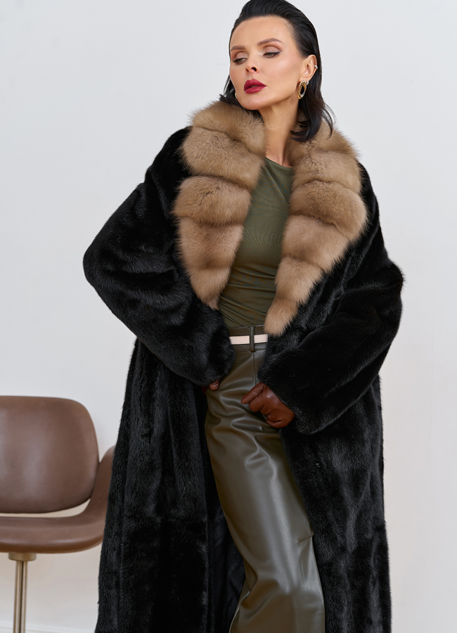 Шуба из меха норки с воротником из меха куницы модель № 31730 универмаг малина