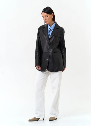 Женский жакет из натуральной кожи фото
