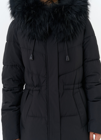 Женский пуховик с капюшоном из меха чернобурки