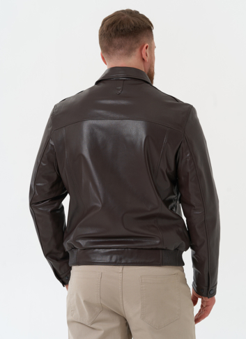 Мужская куртка из натуральной кожи коричневого цвета