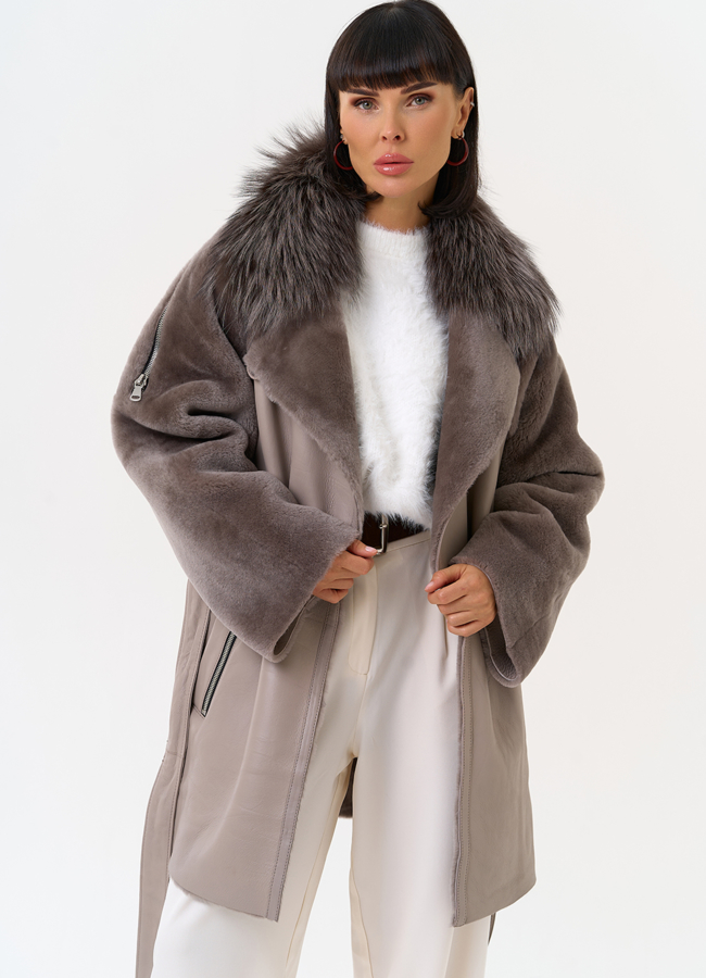 Женская натуральная дубленка с воротником из меха лисы модель № 31611 универмаг малина