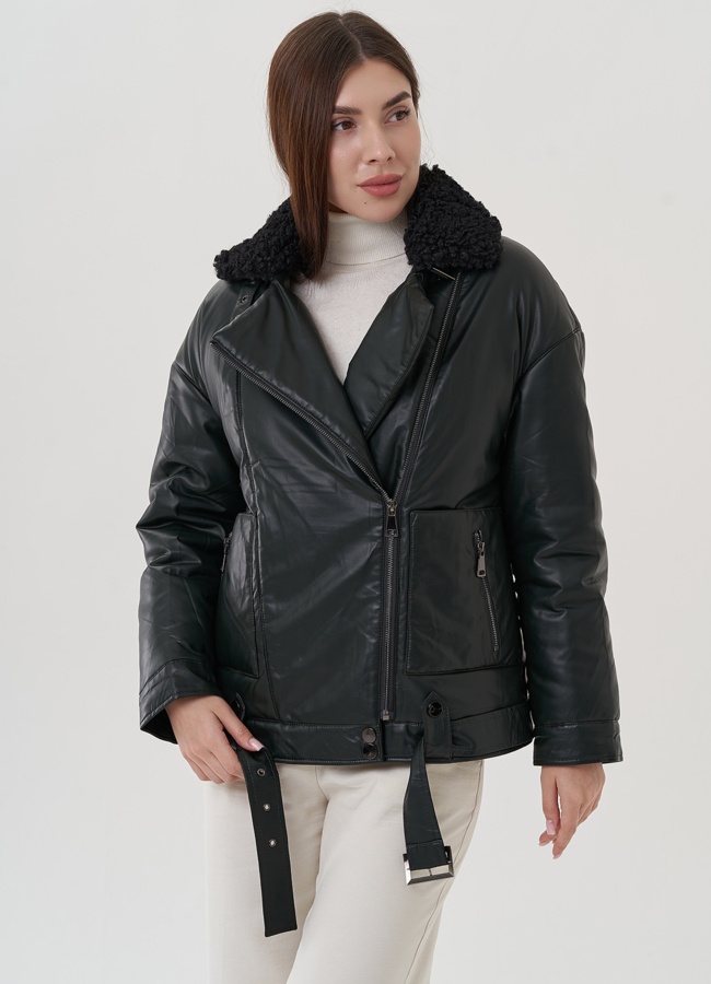 Косуха утепленная из экокожи с отделкой из экомеха модель № 25343 меха малина