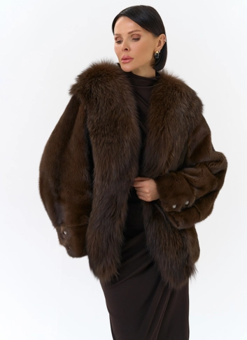 Шуба из норки с отделкой из меха чернобурки фото