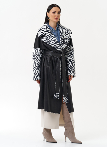 Двухстороннее пальто из эко замши с английским воротником