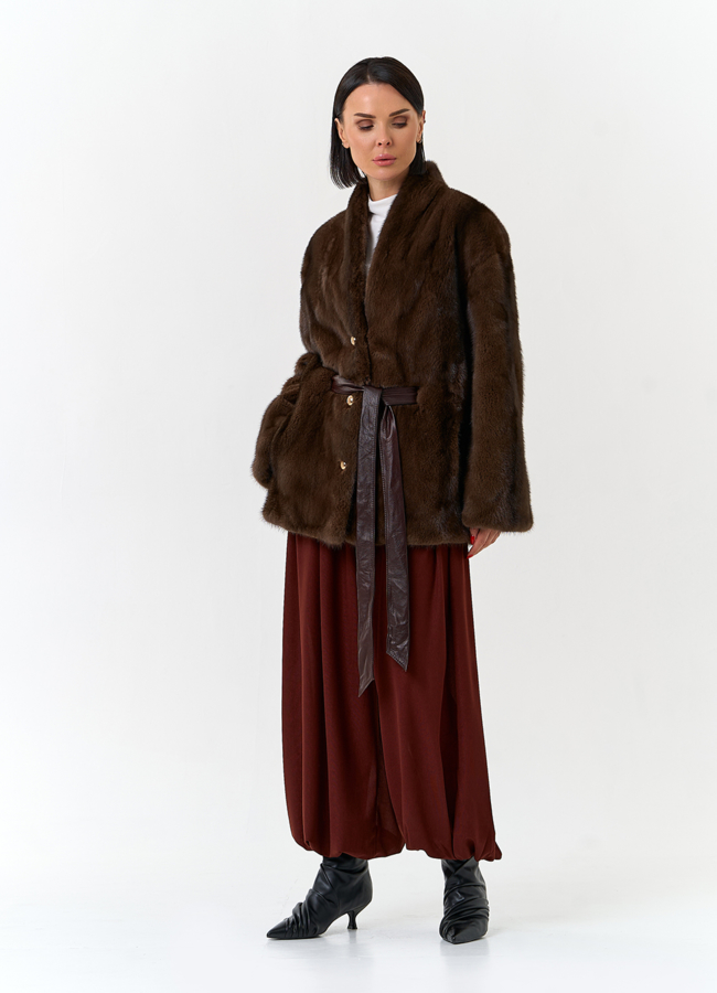 Шуба из меха норки с поясом модель № 32498 в рассрочку