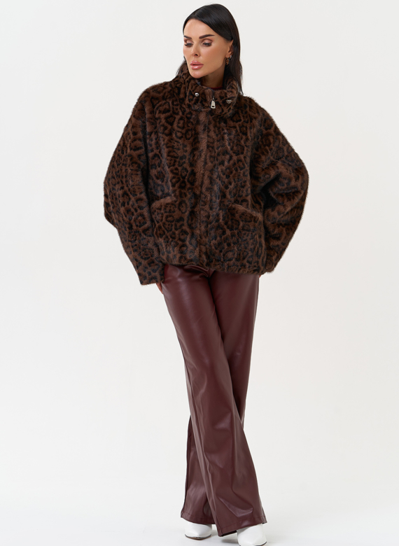 Женская куртка из эко меха с воротником 