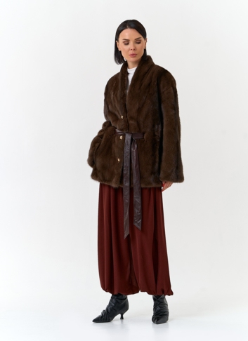 Шуба из меха норки с поясом